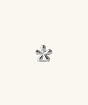 Dainty Flower Stud - OumoJewelry