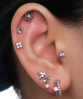 Floral Flatback Stud - OumoJewelry