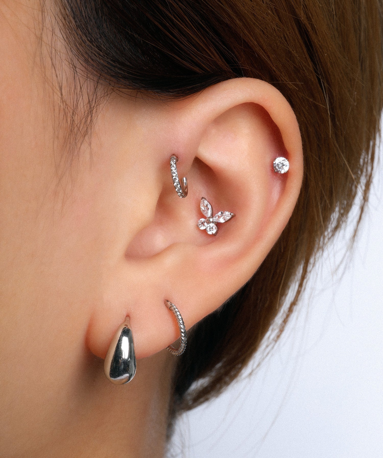 Twist Clicker Hoop - OumoJewelry